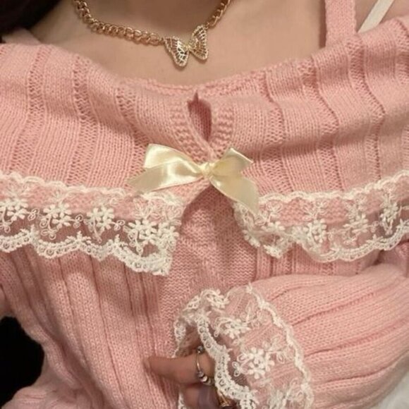 ☁️ MYSTERY BOX - SOFTGIRL ☁️ Women's Clothing, Accessories, etc - Picture 4 of 4